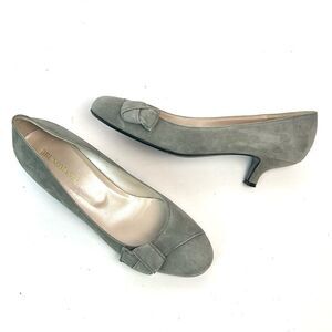 Bruno Magli Gray Suede Kitten Heels Pumps Italy US 9